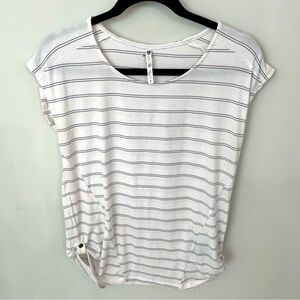 Kuhl Laurel Short Sleeve Mélange Stripe Hiking Shirt Size S White Stripe. L11